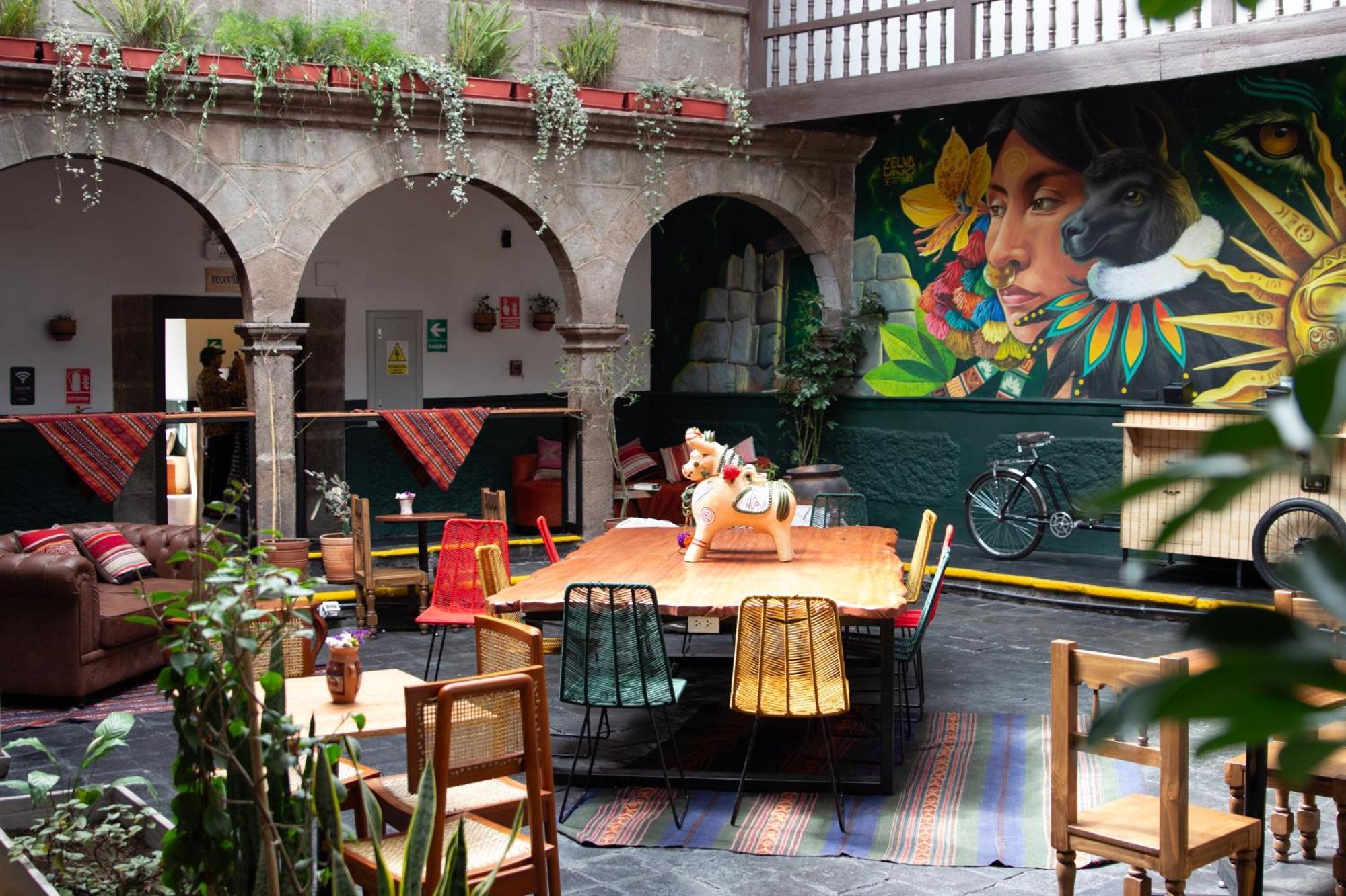 Black Llama Hostel Cusco Exterior foto